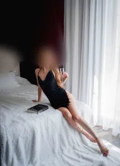  Kamila, 23, 
