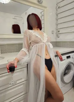  Варя, 37, 